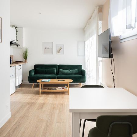 Le Noyer - Appartement Moderne & Accessible Montaigu-Vendee Buitenkant foto